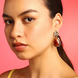 SOHI Gold-Plated Contemporary Drop Earrings image 5