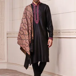 Tasva Men Black Yoke Design Thread Work Kurta with Churidar & With Dupatta image 2