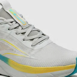 Action Men Lightweight Running Shoes image 5