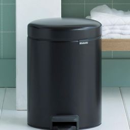 Brabantia Black Solid Pedal Bin 5 Ltr-29