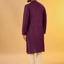 KISAH Men Geometric Zari Embroidered Regular Sequinned Kurta With Trousers Set image 4