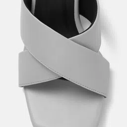 Van Heusen Open Toe Block Heel image 4