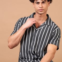 V-Mart Men Relaxed Fit Cuban Collar Vertical Striped Cotton Casual Shirt-picture-30