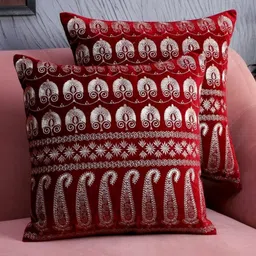 Decoghar Gold-Toned & Gold-Toned Set of 2 Floral Square Cushion Covers-39