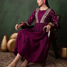 Sangria A-line Stylish Dress-image-12