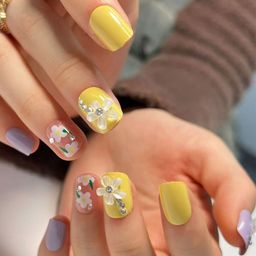 GLOW CUPID Set Of 24 Glossy Finish Reusable Press On Nails - Pastel-Delight-58