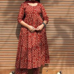 GoSriKi Women Bandhani Printed Anarkali Kurta with Trousers & Dupatta-picture-18