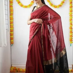 Rujave Woven Design Printed Zari Border Saree-picture-17