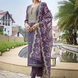 Royal Export Women Ethnic Motifs Embroidered Regular Kurta with Trousers & With Dupatta image 5