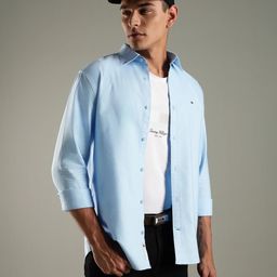 Tommy Hilfiger Men Solid Spread Collar Cotton Casual Shirt-picture-4