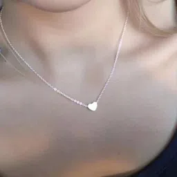 Bareilyy Delicate Heart Pendant With Chain-51