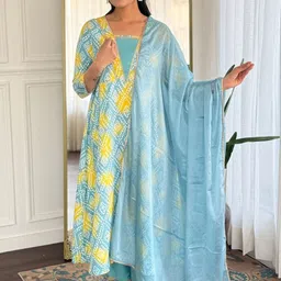 Navlik Bandhani Printed Thread Work Sqaure Neck A-Line Kurta With Trousers & Dupatta-picture-2
