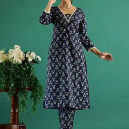 Sangria Floral Printed Sequinned Square Neck Pure Cotton A-Line Kurta With Trouser-picture-2