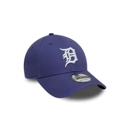 New Era Men Embroidered Snapback Cap-image-10