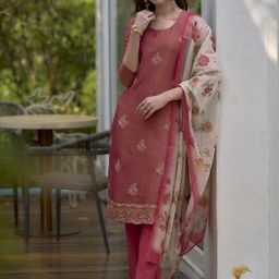 SHREE LAXMINARAYAN EXPORT Women Floral Embroidered Regular Kurti with Trousers & With Dupatta-picture-17