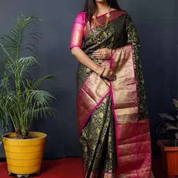 DIVASTRI Zari Saree with Blouse Piece-image-18
