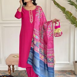 URMIR FASHION Women Kurta with Trousers & Dupatta-image-50