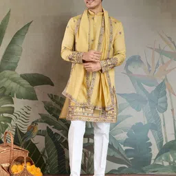 ODETTE Men Geometric Embroidered Flared Sleeves Sequinned Anarkali Kurta-11