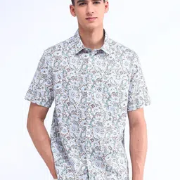 Flying Machine Men Spread Collar Floral Printed Cotton Casual Shirt-image-86