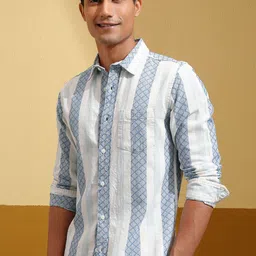 HIGHLANDER Men Slim Fit Striped Casual Shirt-picture-43