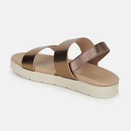 Marc Loire Textured Flatform Heels With Backstrap image 4