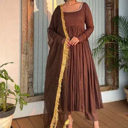 Growdamy Women Solid Kurta with Trousers & Dupatta-image-33