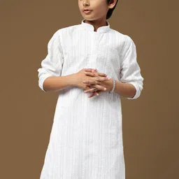 Here&Now X Sanwara Boys Ethnic Motifs Woven Design Chikankari Pure Cotton Straight Kurta-58