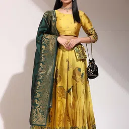Payu Semi-Stitched Lehenga & Unstitched Blouse With Dupatta-picture-33