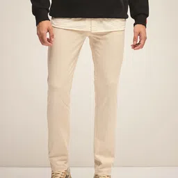 THE BEAR HOUSE Men Slim Fit Mid-Rise Flat-Front Chinos Trousers-image-6
