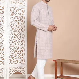 Jompers Men Embroidered Regular Sequinned Kurta with Pyjamas image 4