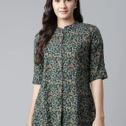 Women Regular Fit Printed Casual Shirt-image-33