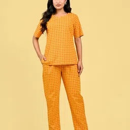 FCV Printed Round Neck Short Sleeves Pure Cotton Top With Pyjama-image-25