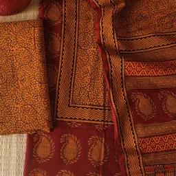 Weaves of Tradition Paisley Block Printed Pure Cotton Unstitched Dress Material-picture-12