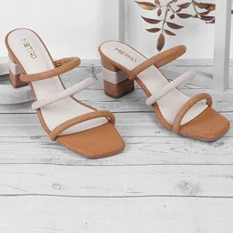 Metro Women Open toe Block Heel Sandals-picture-2