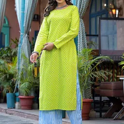AKS Women Ethnic Motifs Printed Regular Pure Cotton Kurta with Palazzos-18
