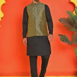Anouk Men Regular Kurta with Pyjamas-3