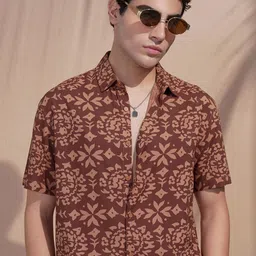 HIGHLANDER Floral Printed Short Sleeves Shirt-image-37