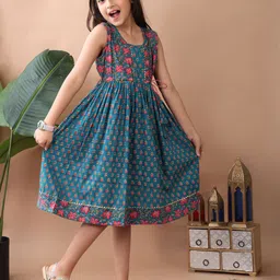 Sangria Girls Printed Cotton Sleeveless Dress-image-68