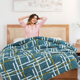Aura Green & White Geometric Printed Microfiber AC Room 300 GSM Double Bed Comforter-20