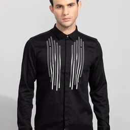 Snitch Men New Spread Collar Vertical Striped Cotton Slim Fit Casual Shirt-image-24