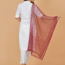 LA FEMINAE Dupatta image 2