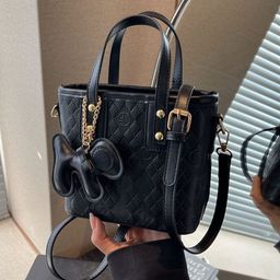 StyleCast PU Structured Handheld Bag with Applique-4