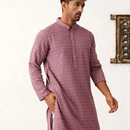 Jompers Men Geometric Embroidered Sequinned Kurta-43