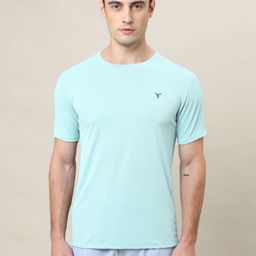 Technosport Men Antimicrobial Pockets Slim Fit T-shirt-image-66