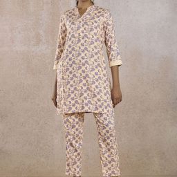 IMARA Women Floral Printed V-Neck Kurti With Trouser Set-image-26
