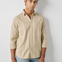 Red Flame Men Textured Spread Collar Pure Cotton Casual Shirt-image-79