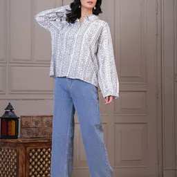 Meeranshi Women Printed Long Sleeves Shirt Style Top-image-95