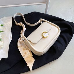 CORSICA Structured Hobo Bag With Quilted-picture-1
