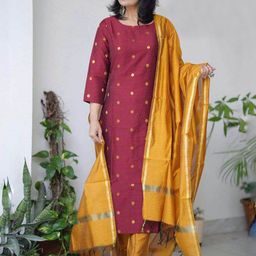 DIVASTRI Geometric Printed Straight Kurta With Trousers And Dupatta image 2