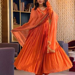 Aaghnya Round Neck Anarkali Kurta With Trousers & Dupatta-picture-4